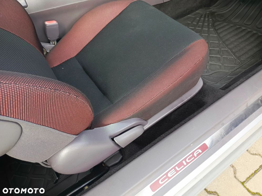 Toyota Celica 1.8 VVT-i Sol - 20