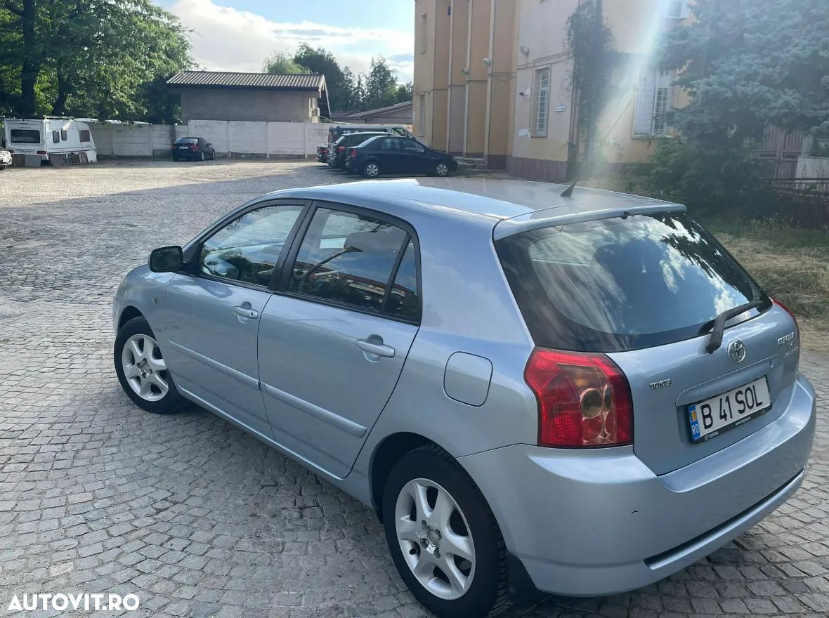 Toyota Corolla 1.4 D H/B Xellence - 5