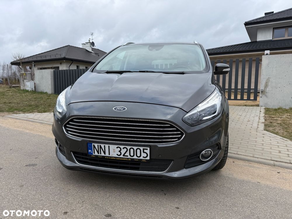 Ford S-Max 1.5 Eco Boost Start-Stopp TITANIUM - 12