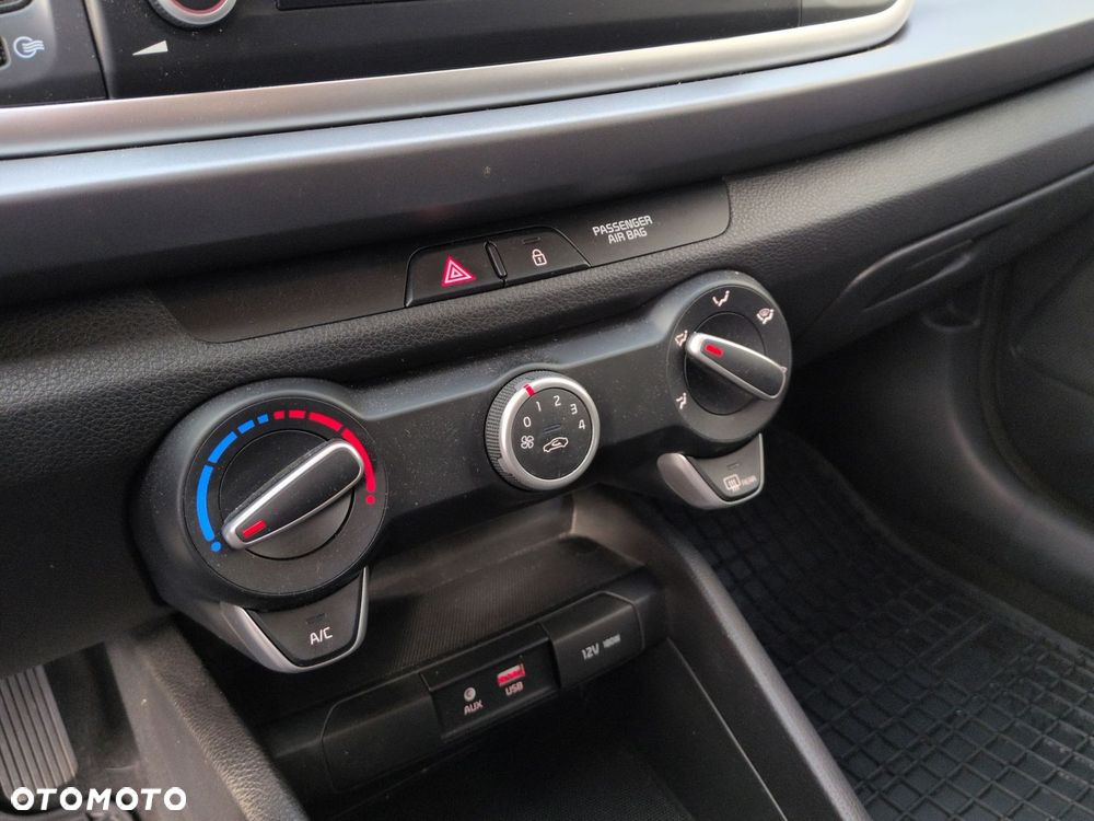 Kia Rio 1.2 M - 14