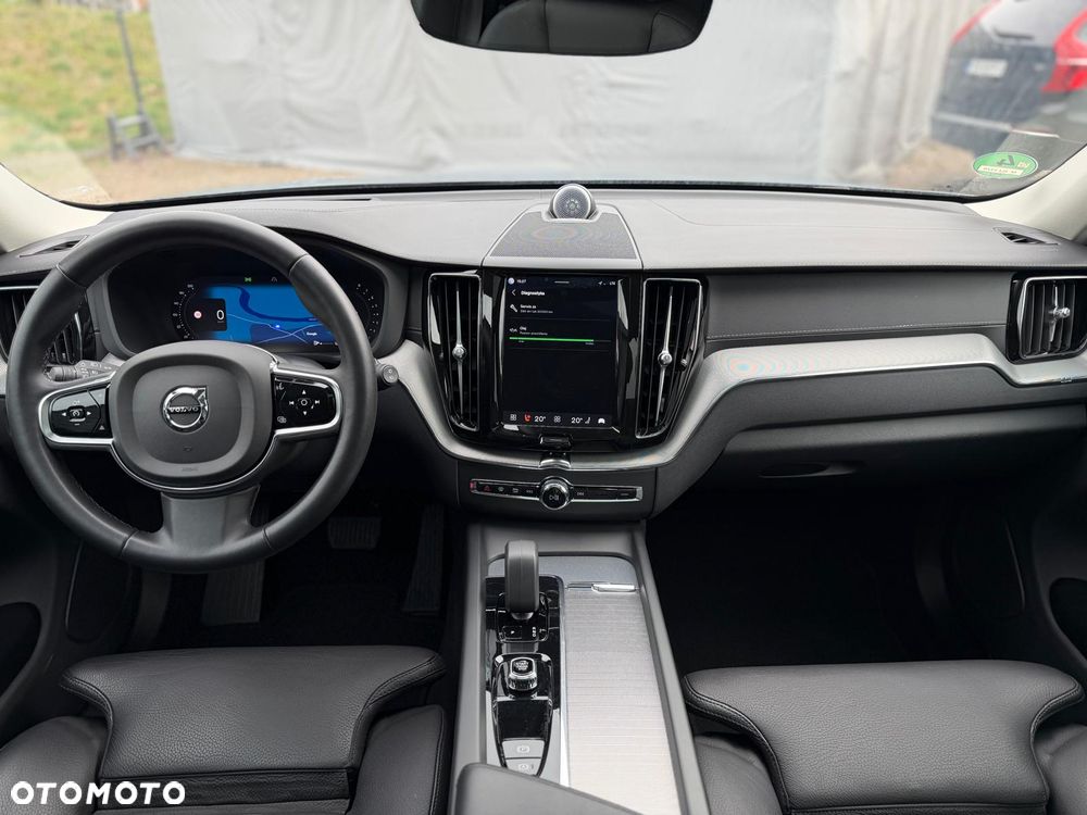 Volvo XC 60 B5 B AWD Ultimate Dark - 35