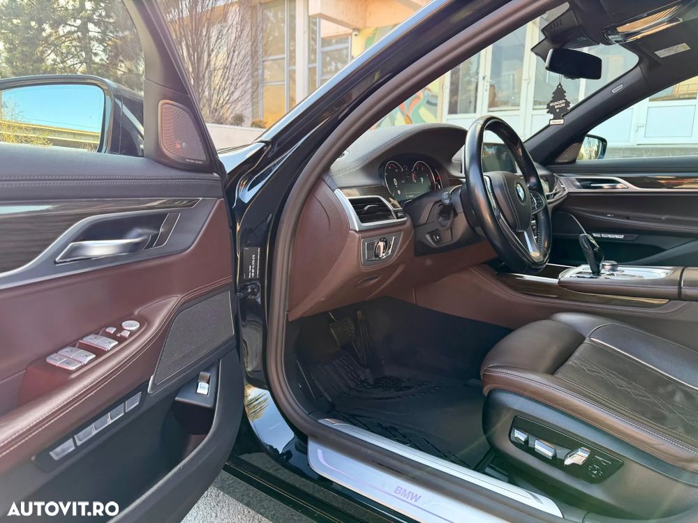 BMW Seria 7 730d xDrive - 12