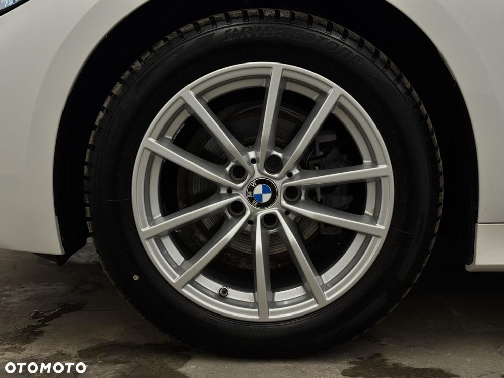 BMW Seria 3 - 11