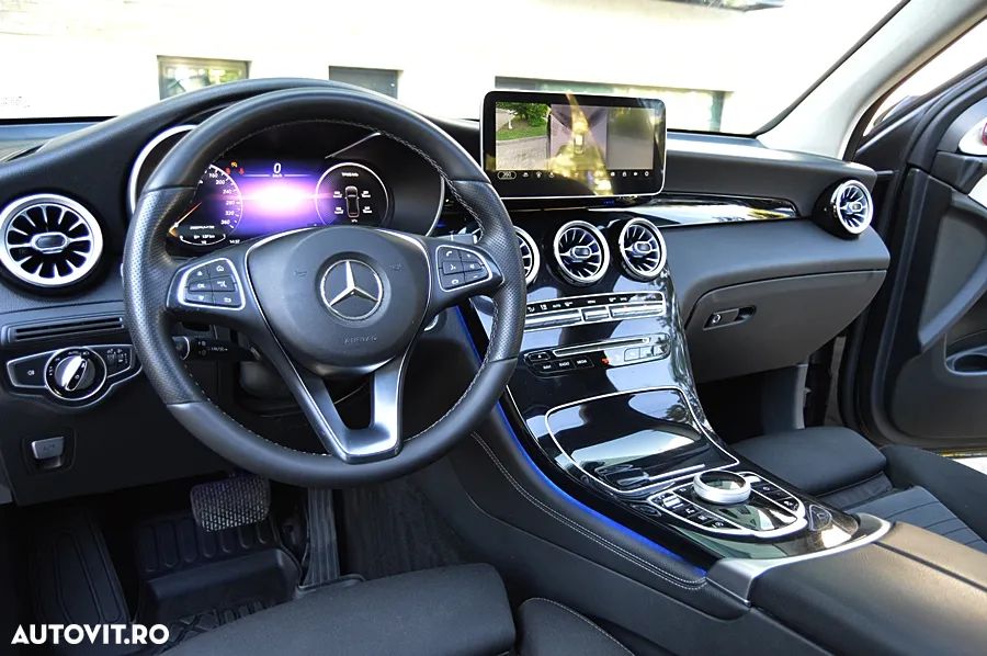 Mercedes-Benz GLC 220 d 4MATIC 9G-TRONIC - 2