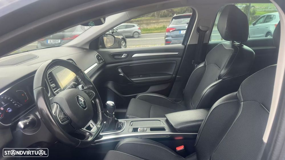 Renault Mégane Sport Tourer 1.5 Blue dCi Intens - 21