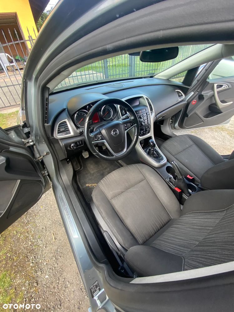 Opel Astra 1.4 Turbo - 6