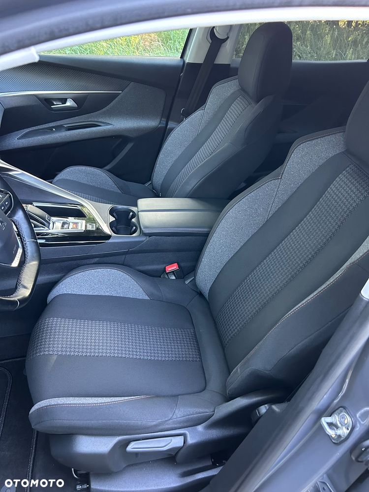 Peugeot 3008 1.5 BlueHDi Active S&S EAT8 - 12
