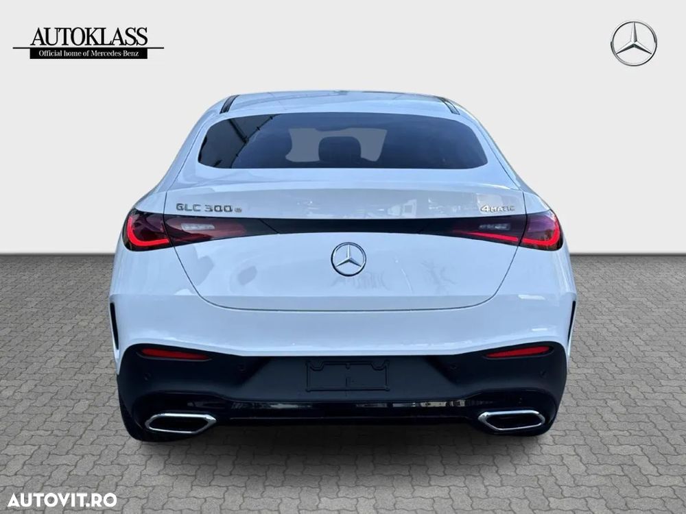 Mercedes-Benz GLC Coupe 300 e 4MATIC - 5