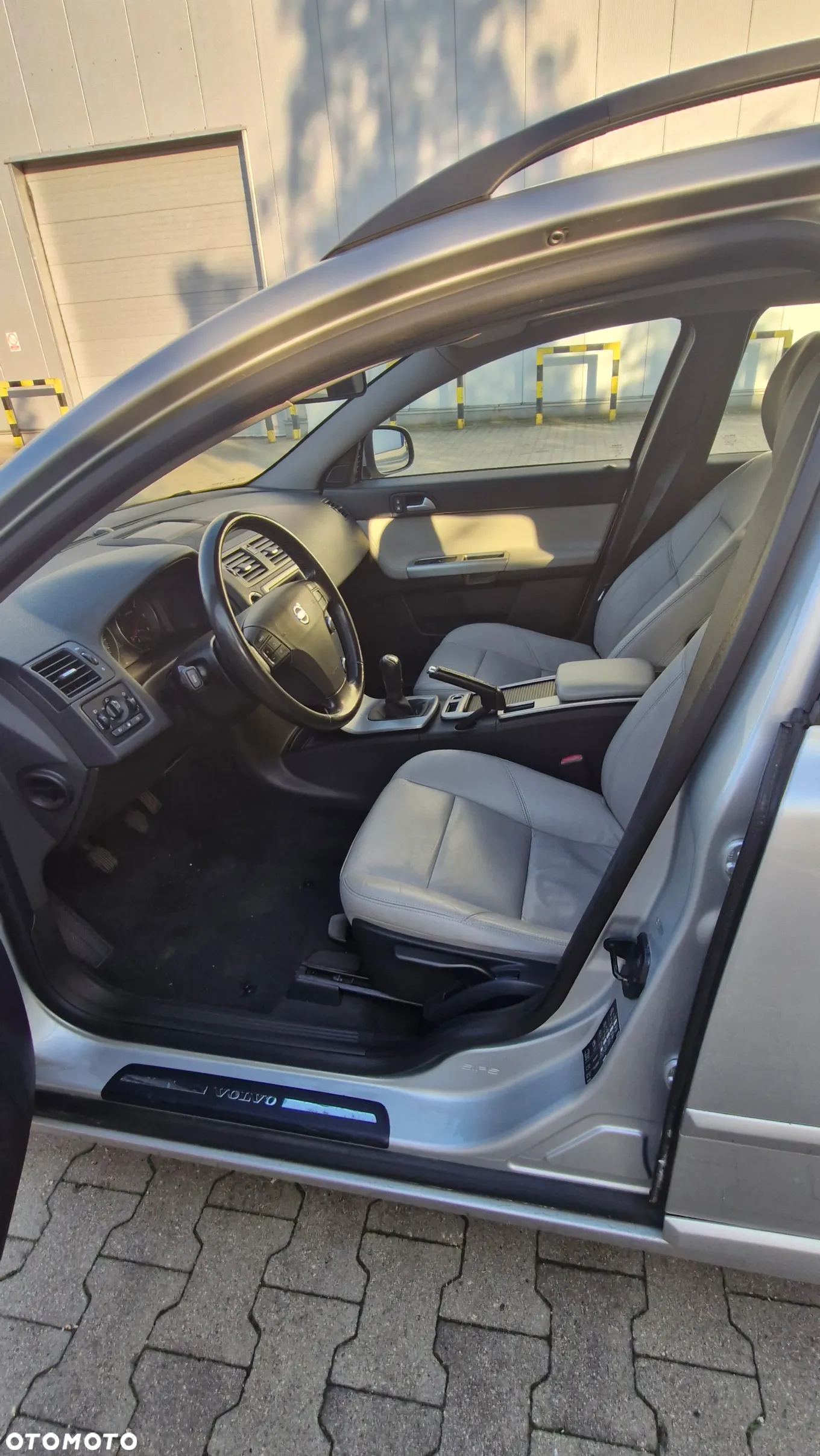 Volvo V50 1.6D DPF DRIVe Momentum - 14