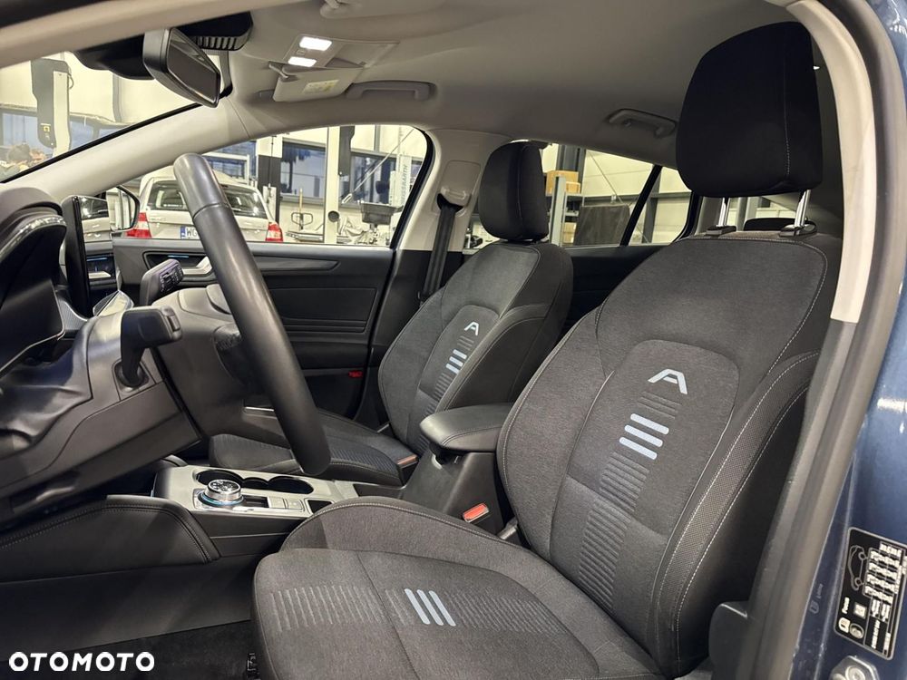 Ford Focus - 12