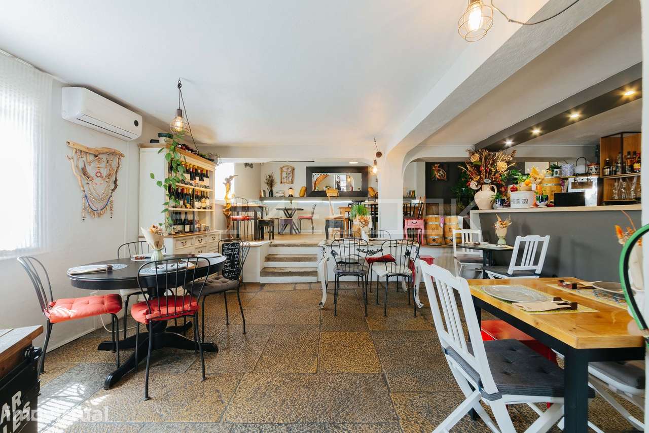 Trespassa-se restaurante em pleno funcionamento. - Grande imagem: 3/40