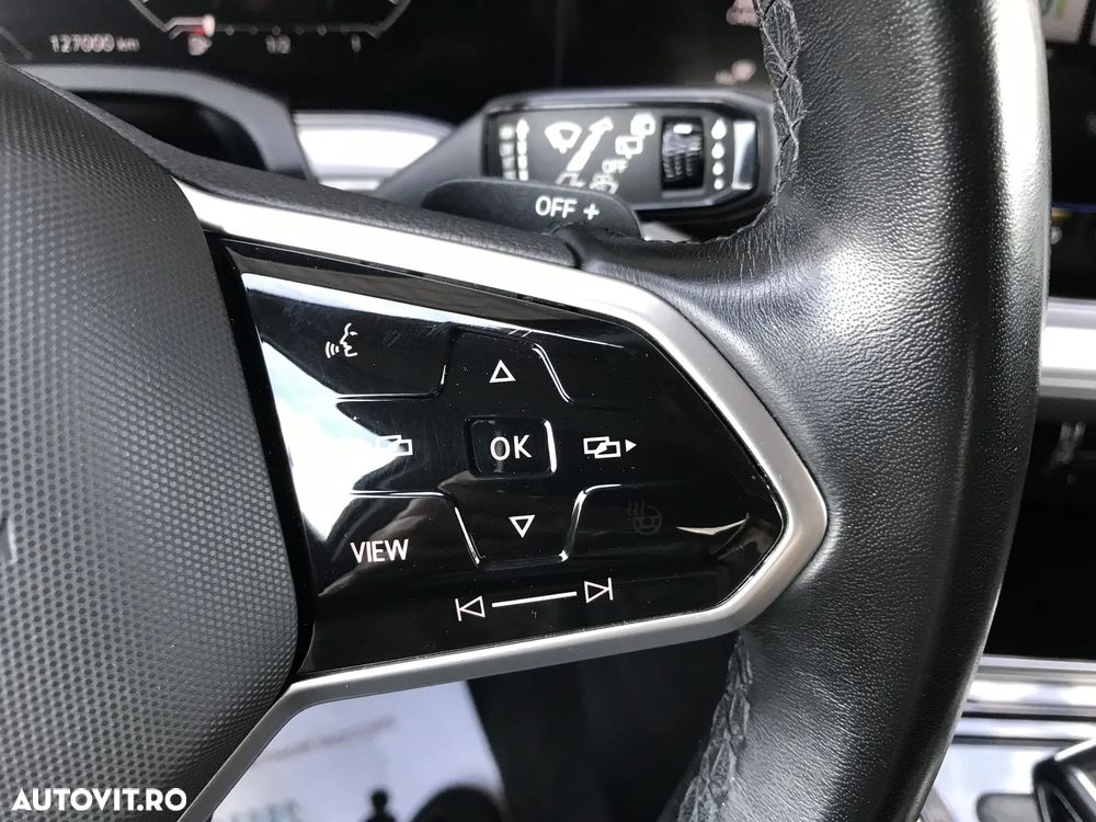 Volkswagen Touareg V6 TDI 4MOTION Elegance - 20