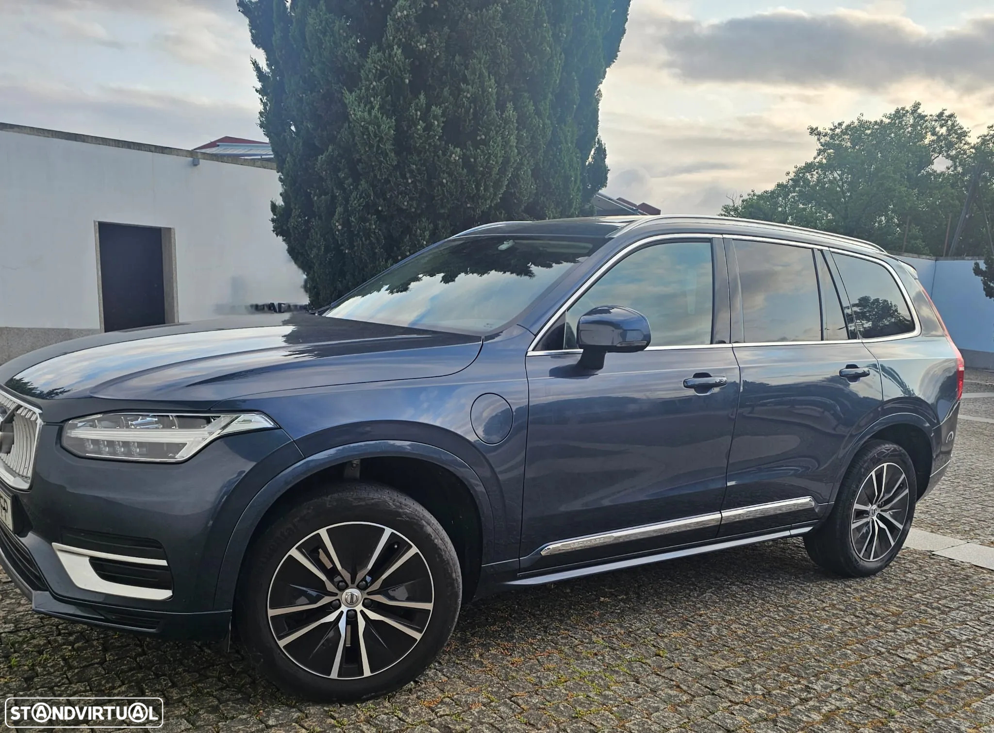 Volvo XC 90 T8 AWD Twin Engine Geartronic Inscription - 3