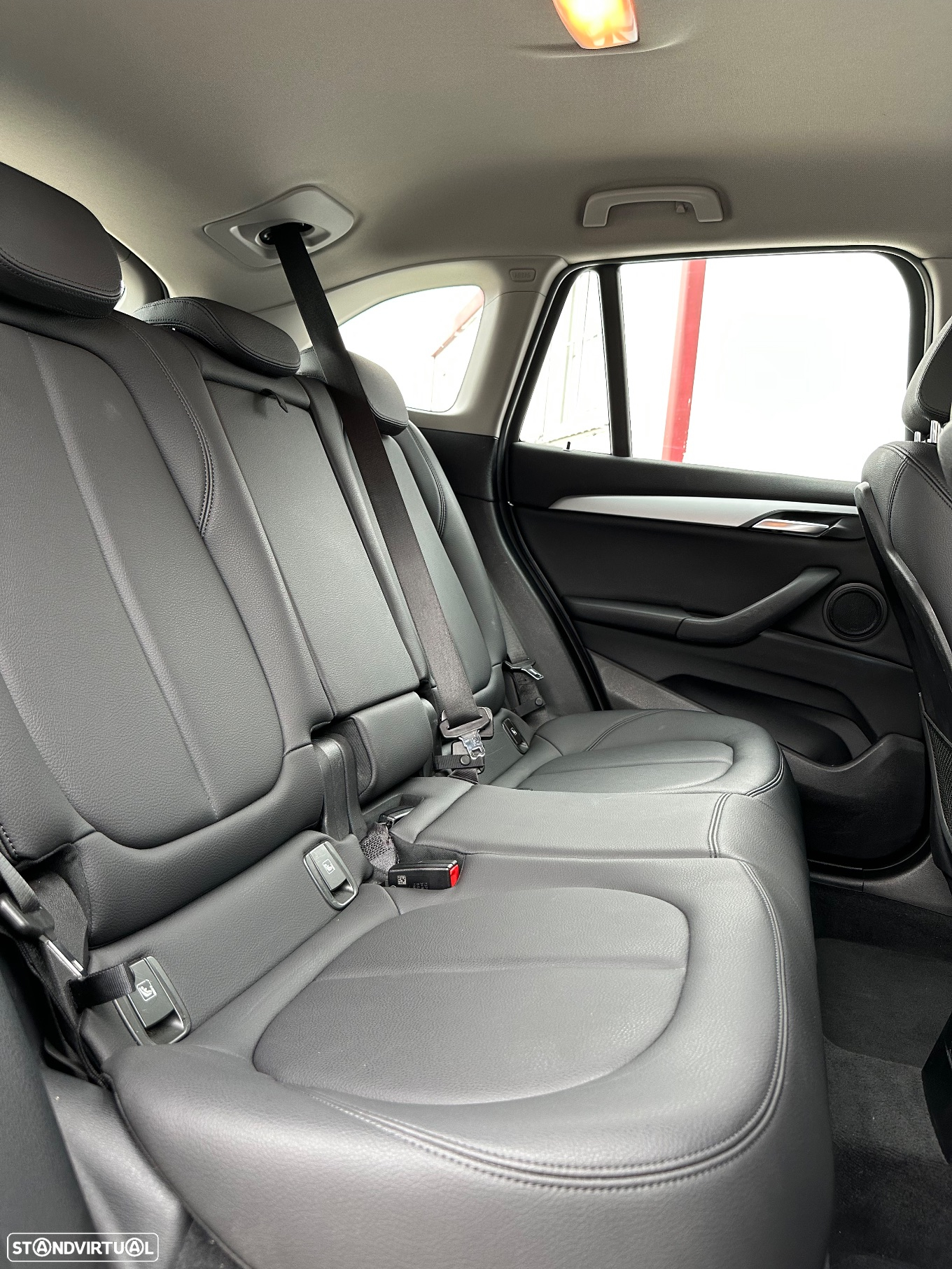 BMW X1 25 e xDrive - 31