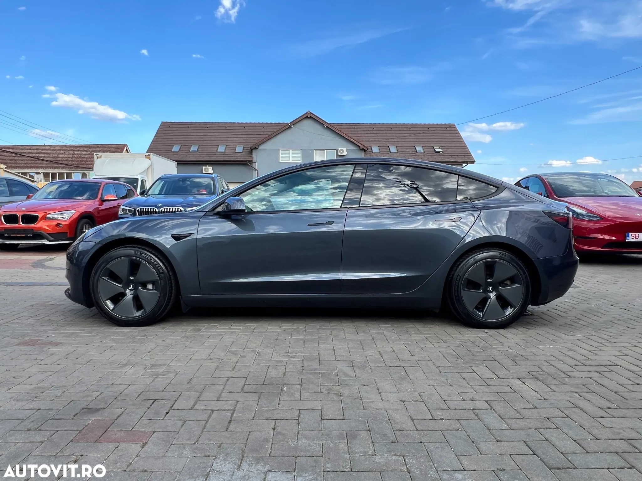 Tesla Model 3 Standard Reichweite Plus Hinterradantrieb - 12