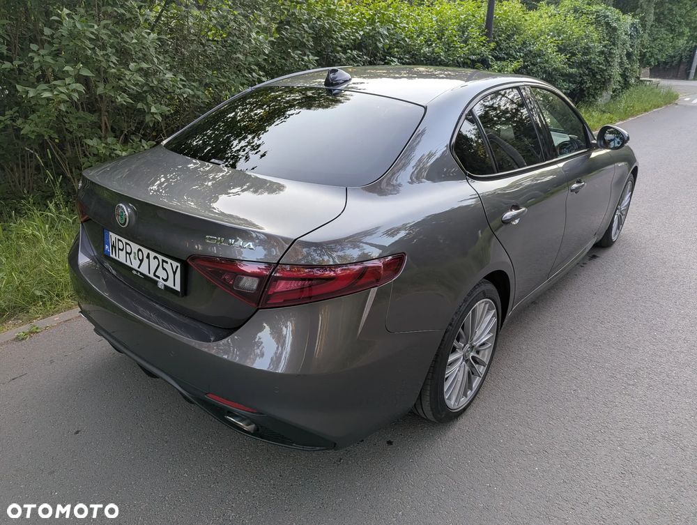 Alfa Romeo Giulia 2.0 Turbo Veloce Q4 - 7