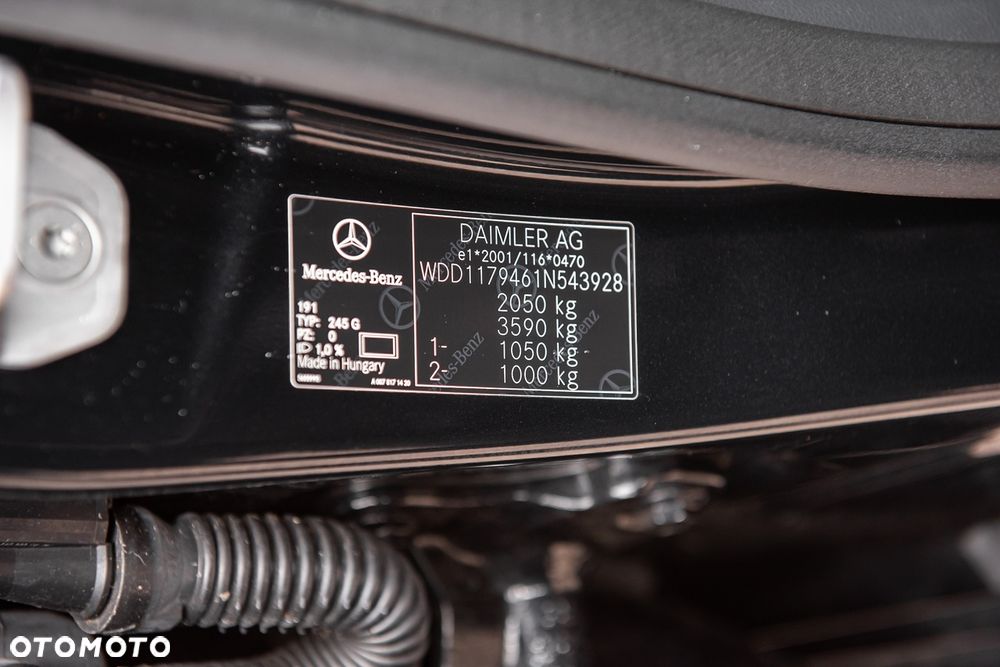 Mercedes-Benz CLA 250 7G-DCT - 33
