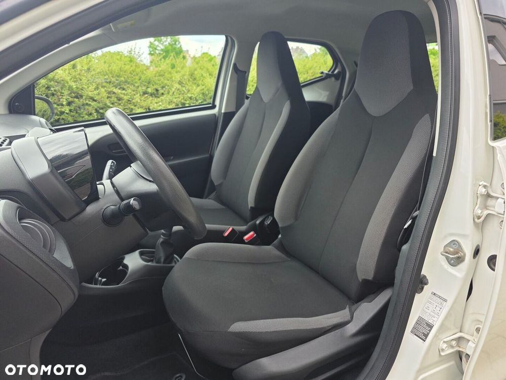 Toyota Aygo - 16