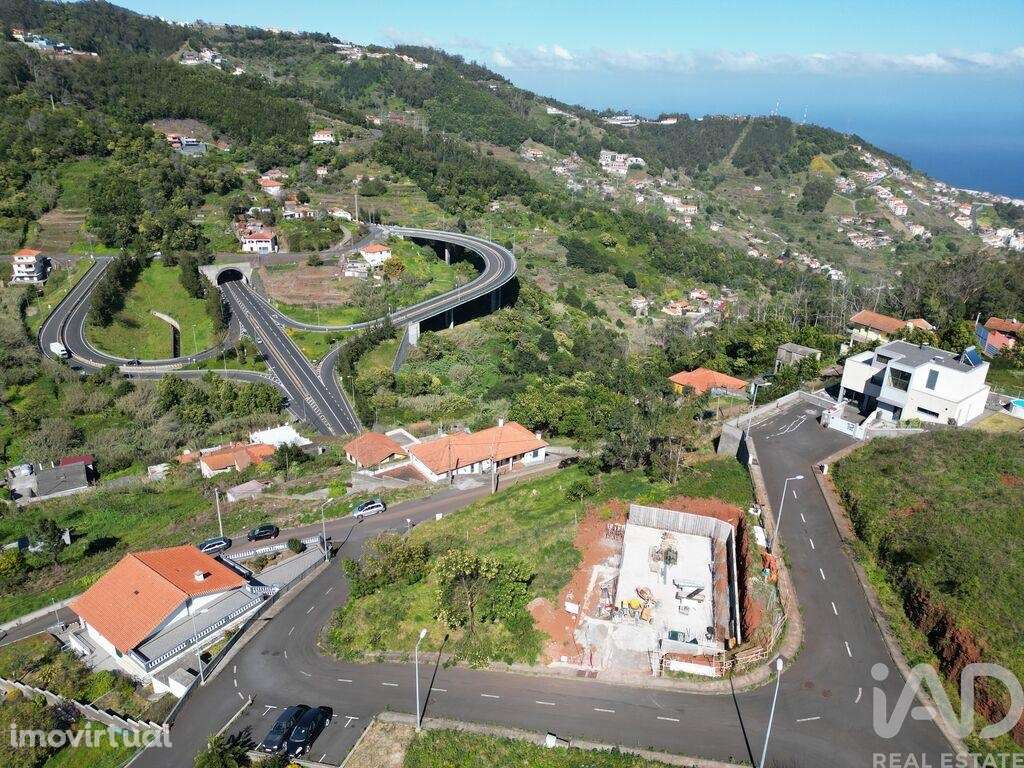 Terreno para construção em Caniço - Grande imagem: 2/18