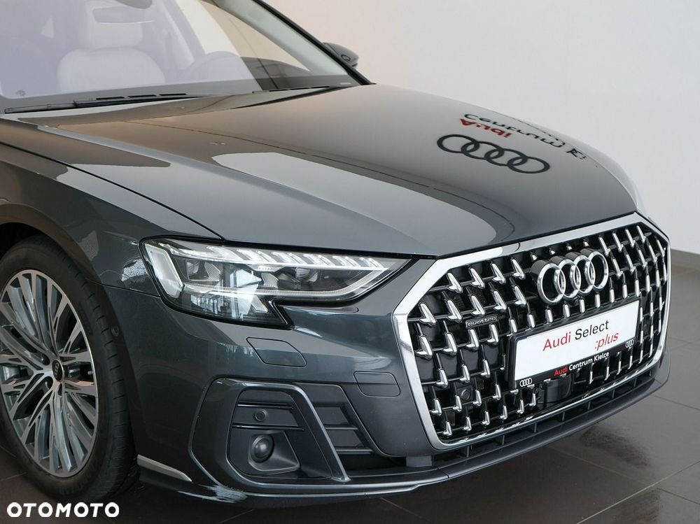 Audi A8 - 12