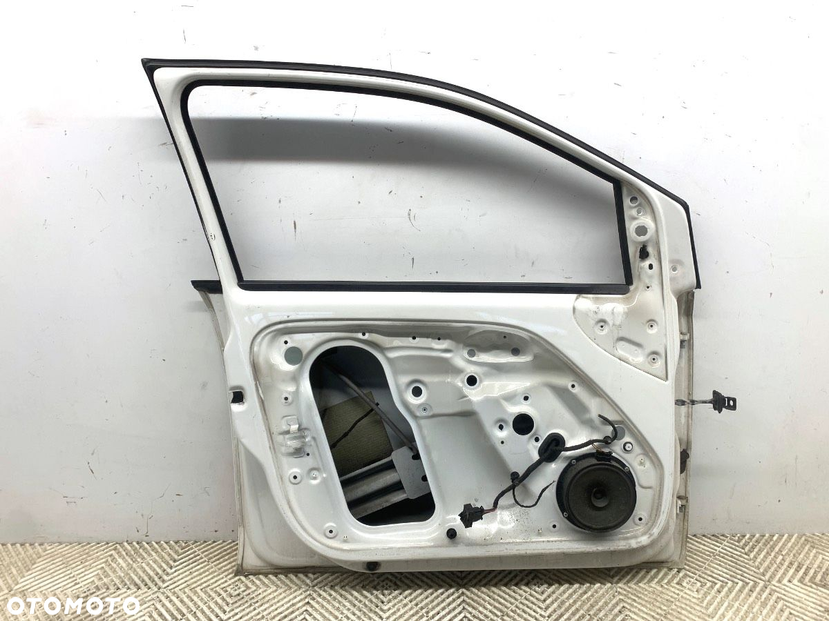DRZWI LEWY PRZÓD - 540.00 PLN - SKODA CITIGO (NF1) 2011 - 2019 1.0 44 kW [60 KM] benzyna 2011 - - 7