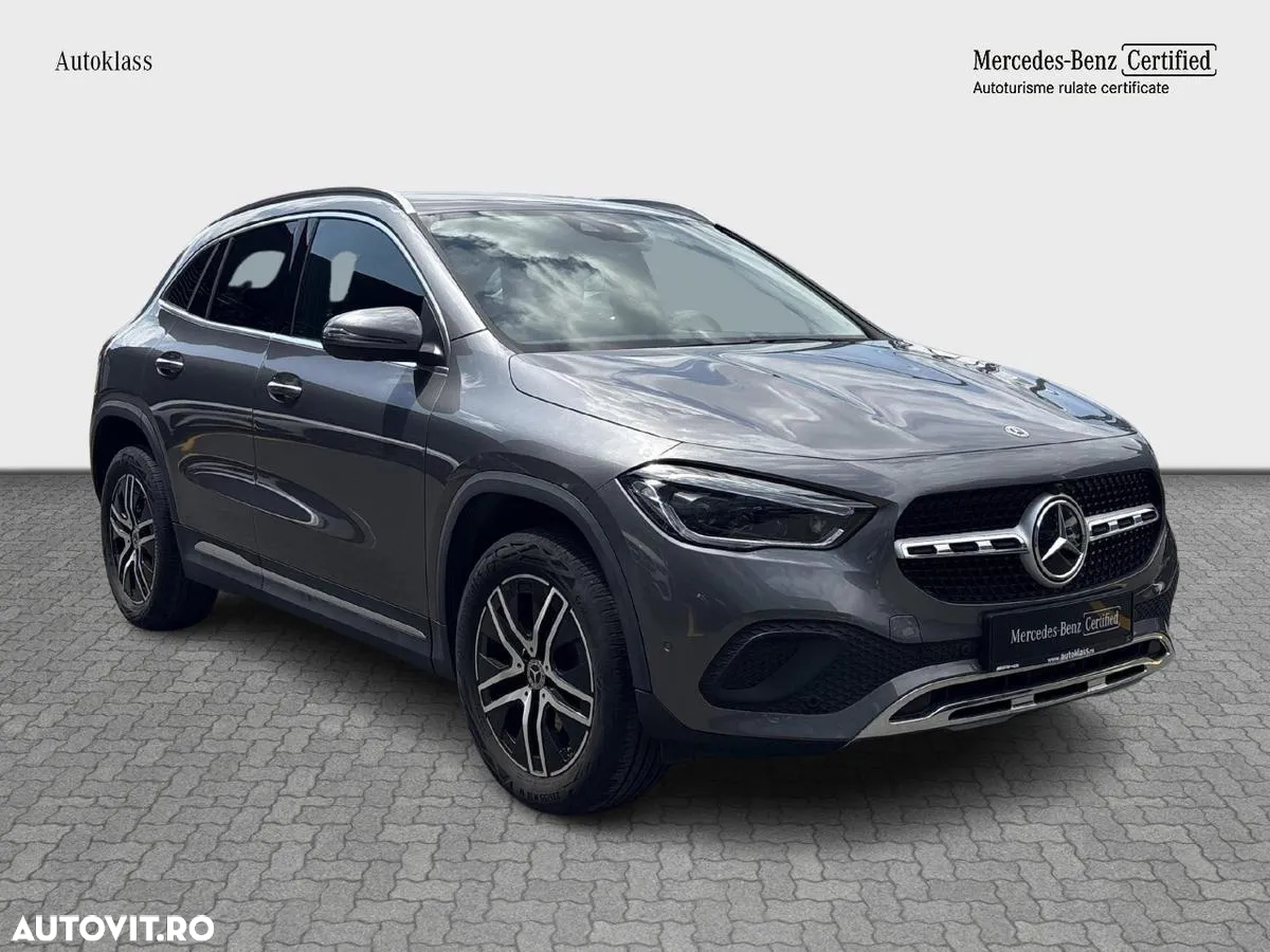 Mercedes-Benz GLA 200 4Matic 8G-DCT - 7