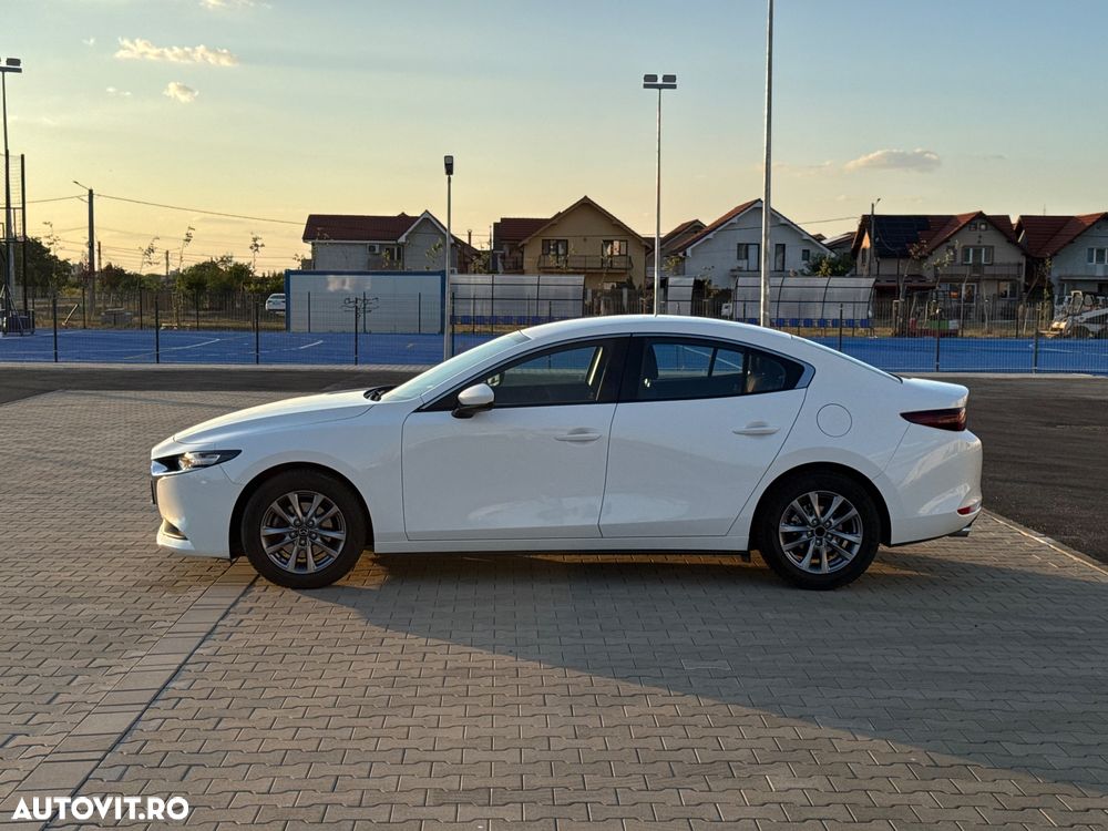 Mazda 3 e-Skyactiv G122 MHEV - 8