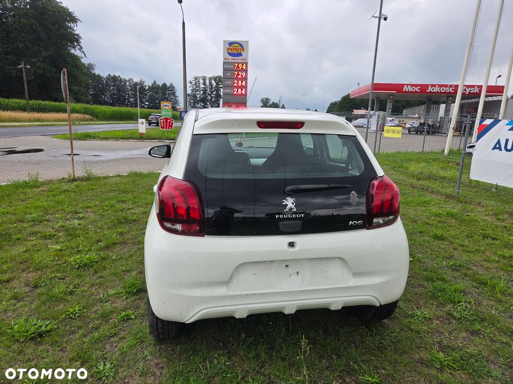 Peugeot 108 PureTech 82 Style - 16