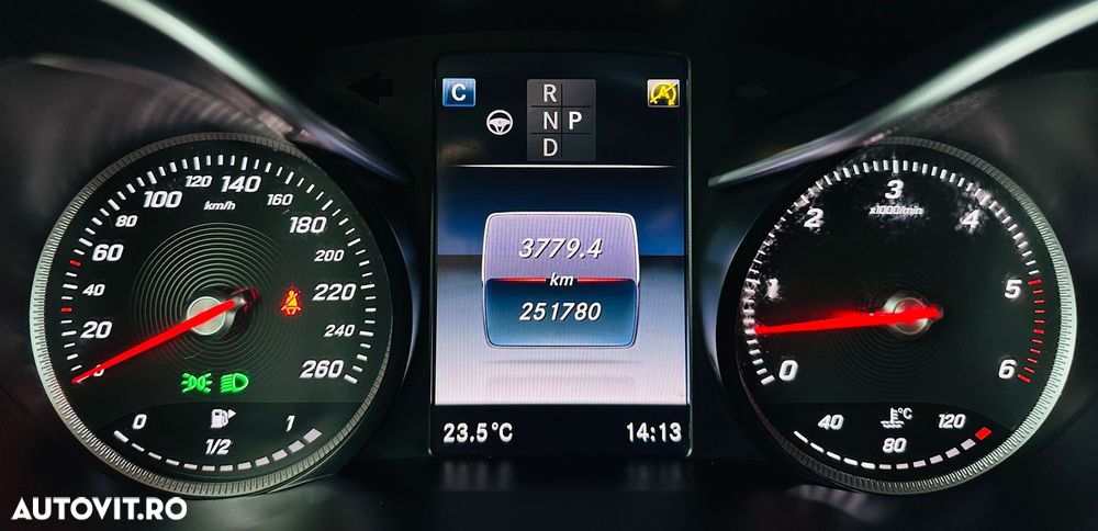 Mercedes-Benz GLC 250 d 4MATIC 9G-TRONIC Exclusive - 31