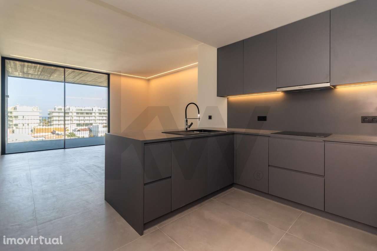 Apartamento T2 a estrear - Terraço - Piscina- Garagem - Grande imagem: 2/18