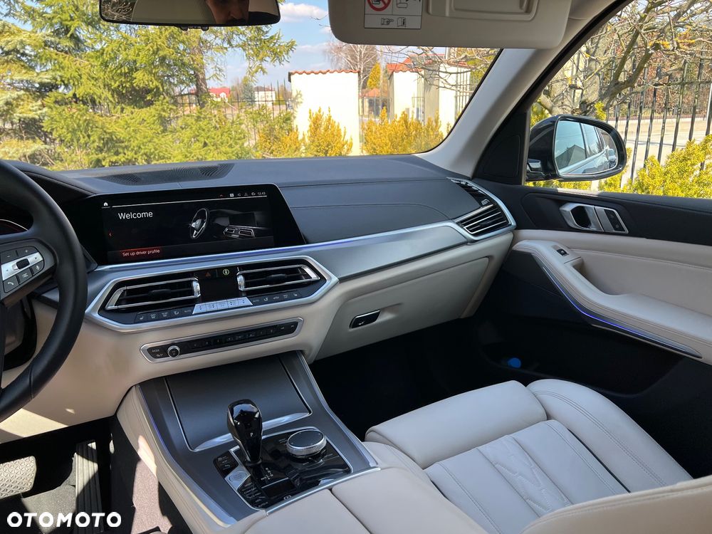 BMW X5 xDrive40i - 20