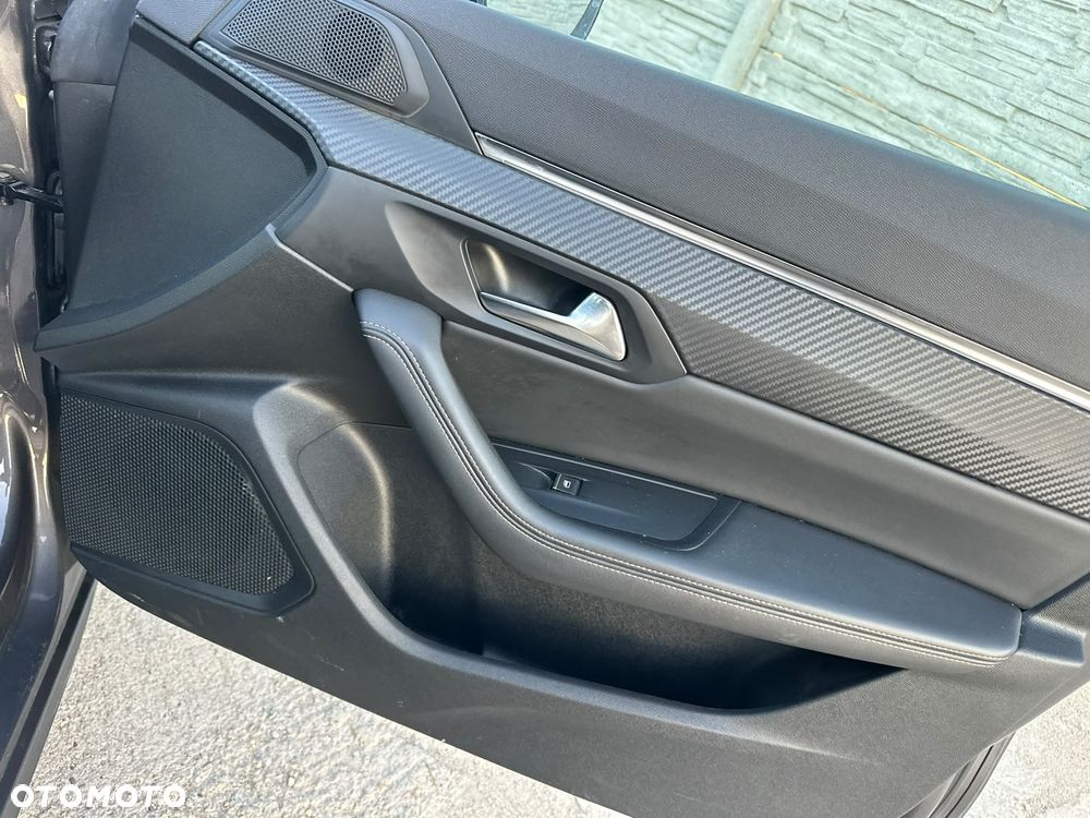 Peugeot 508 225 e-EAT8 GT - 19