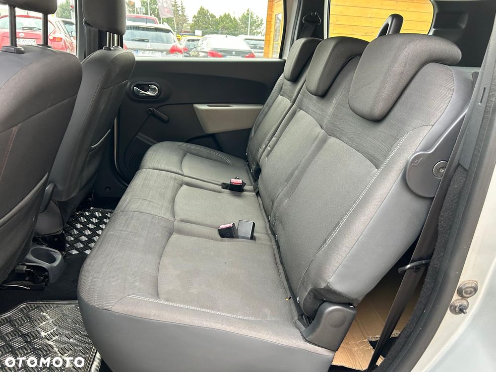 Dacia Lodgy 1.6 Ambiance - 19