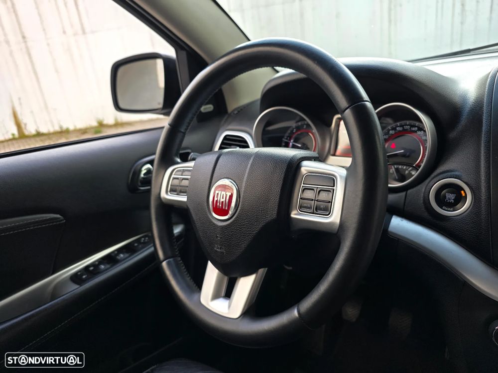 Fiat Freemont 2.0 M-Jet Cross - 43