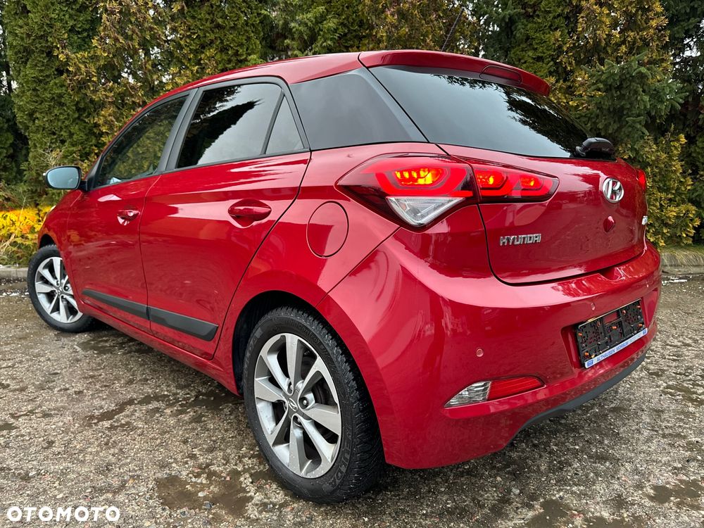 Hyundai i20 - 15
