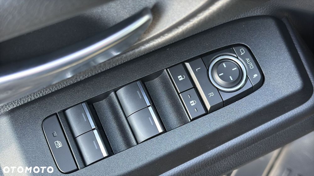 Toyota Land Cruiser LC 2.8 D-4D Invincible - 16