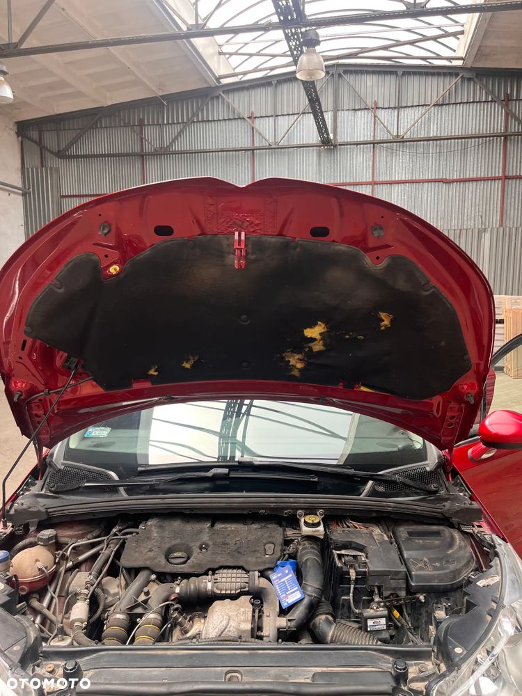 Citroën C4 1.6 HDi Equilibre Pack Navi - 4