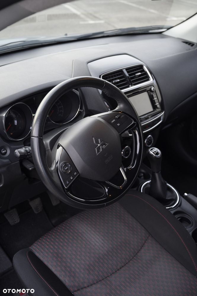 Mitsubishi ASX - 18