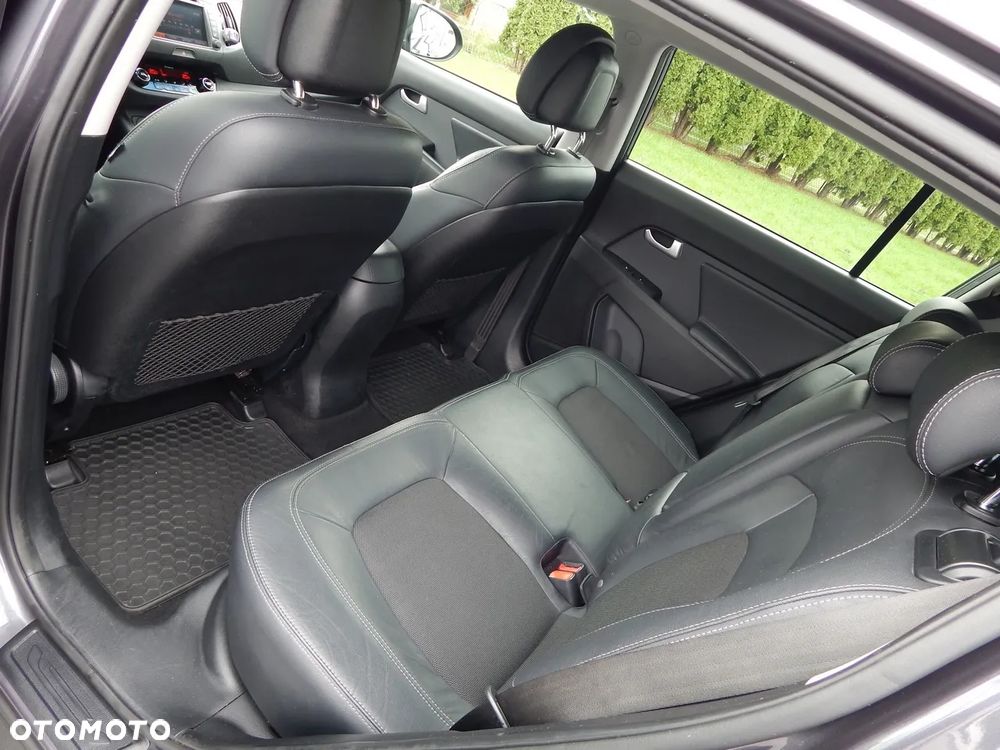 Kia Sportage 2.0 CRDI 2WD Vision - 11