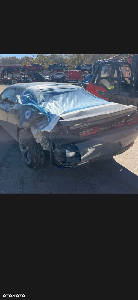 Dodge Challenger 5.7 R/T - 5