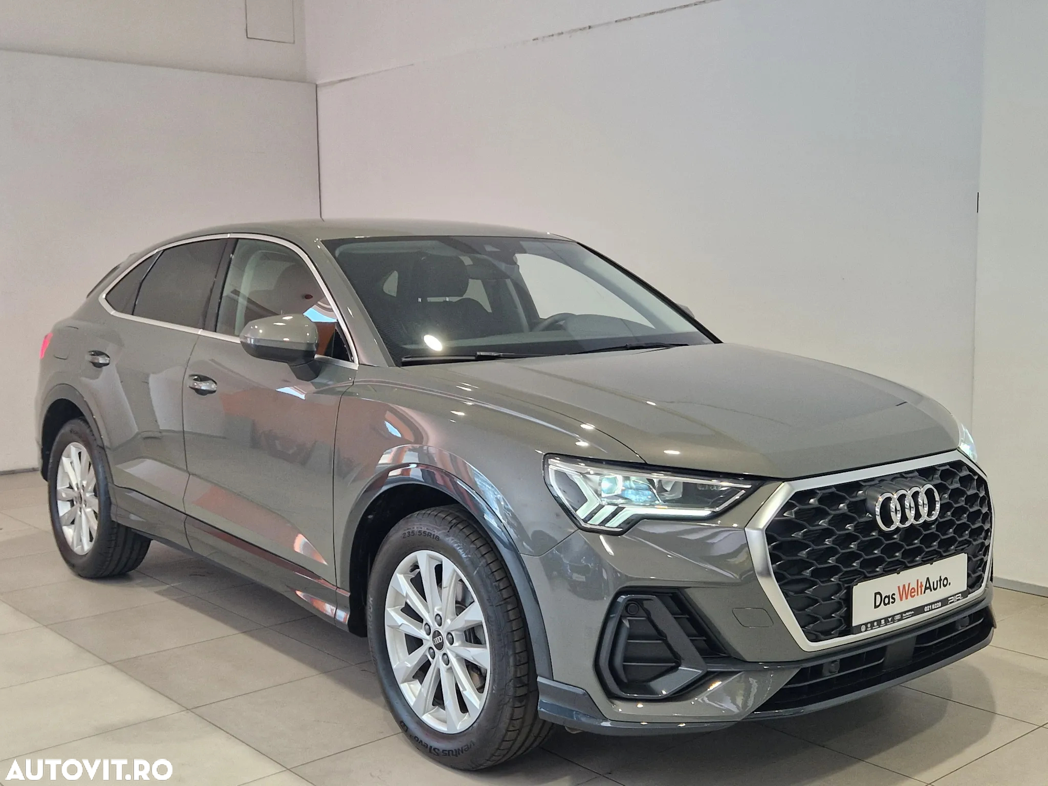 Audi Q3 1.5 35 TFSI S tronic - 5