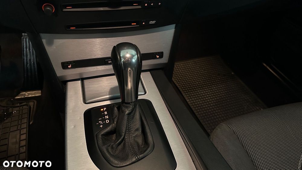BMW Seria 5 - 16