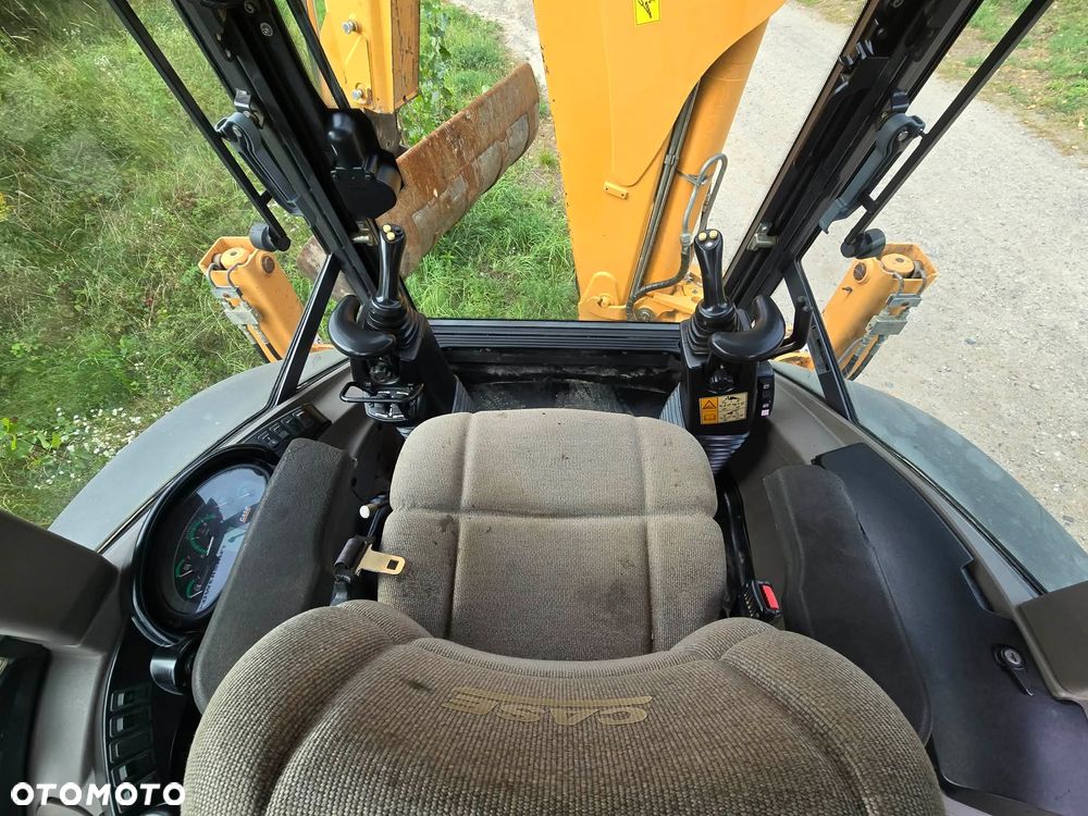 Case 580 SR JOYSTICK TRANSPORT - 3