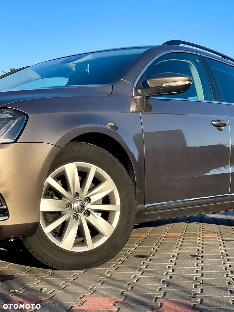 Volkswagen Passat Variant 2.0 TDI BlueMotion Technology Exclusive - 2