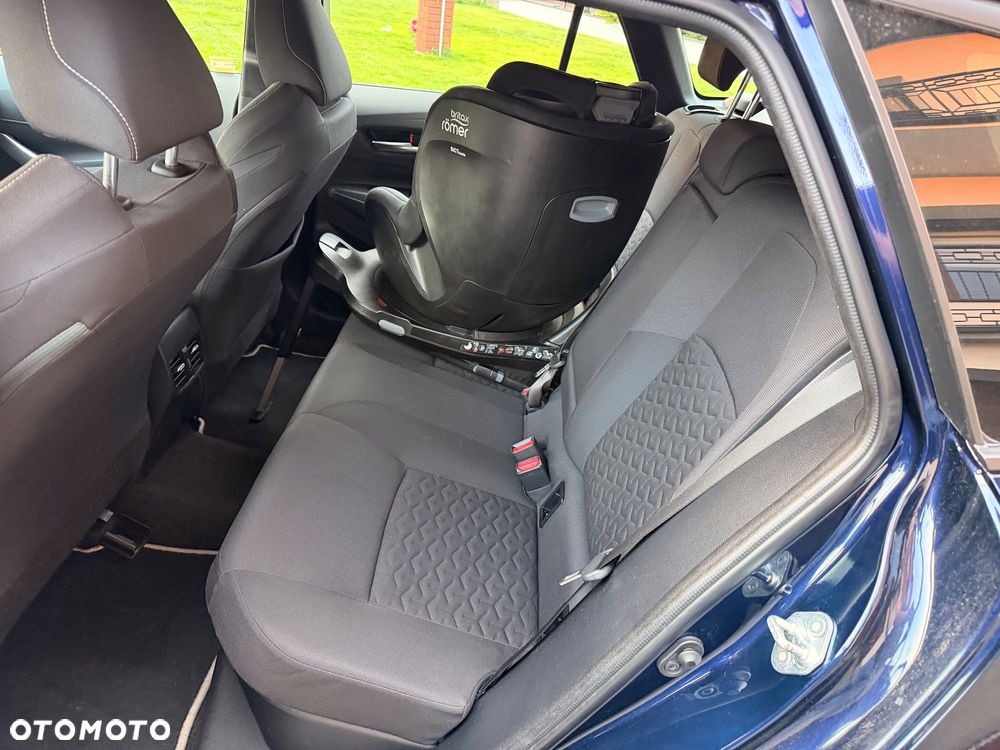 Toyota Corolla 1.8 Hybrid Comfort - 29
