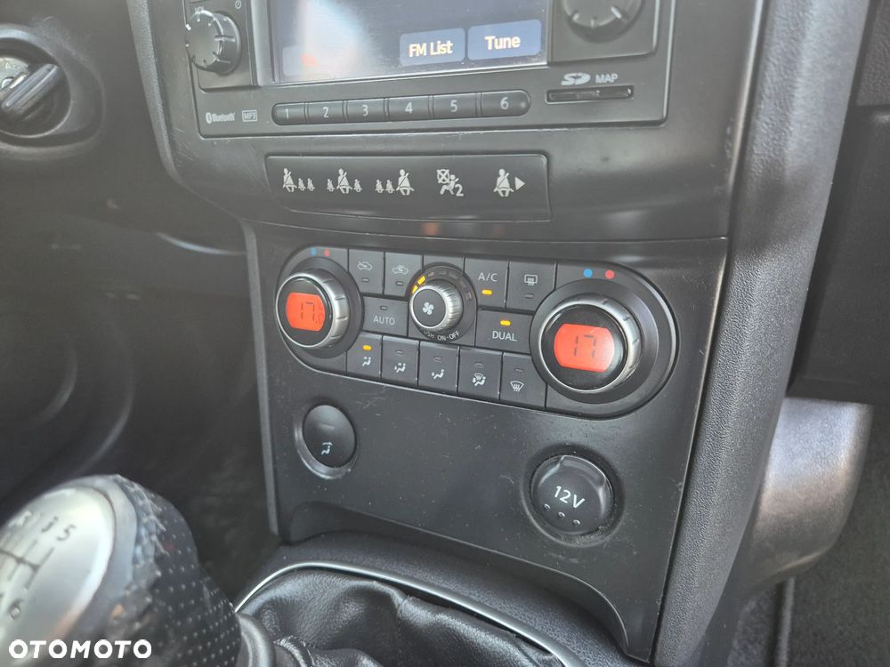 Nissan Qashqai 2.0 Acenta - 10
