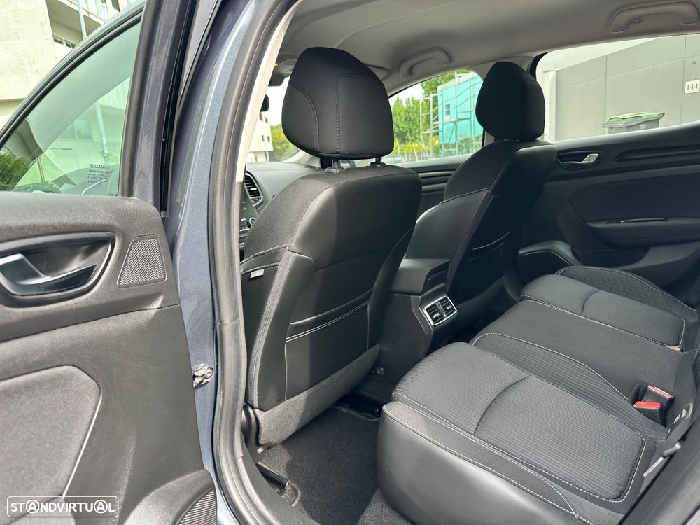 Renault Mégane 1.5 dCi Limited - 33