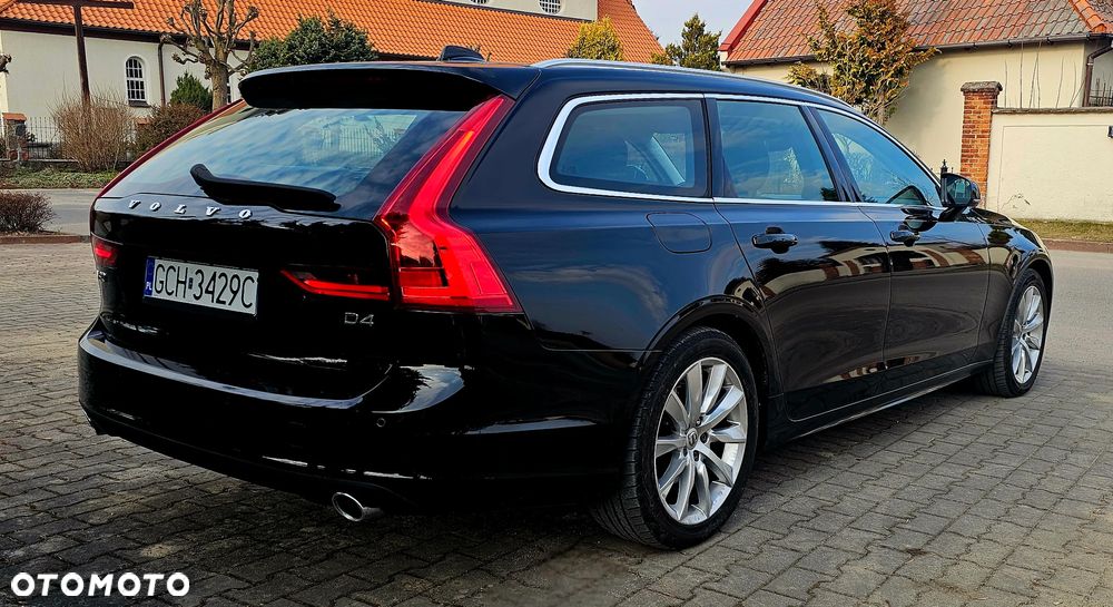 Volvo V90 D4 Geartronic Momentum Pro - 6