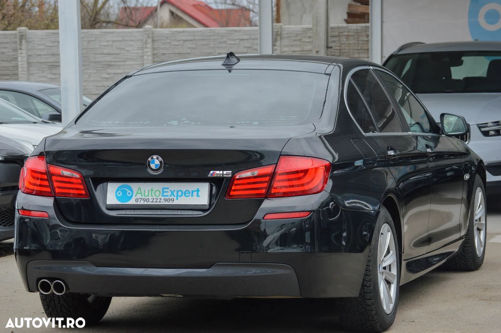 BMW Seria 5 520d Aut. Modern Line - 17