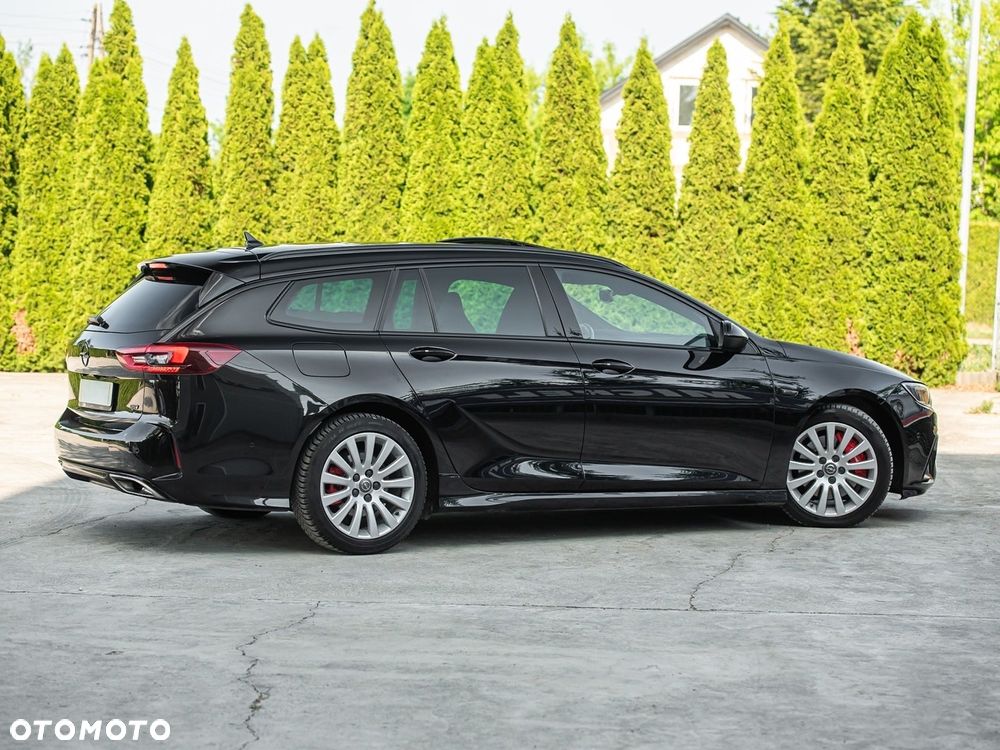 Opel Insignia 2.0 CDTI 4x4 GSi S&S - 8